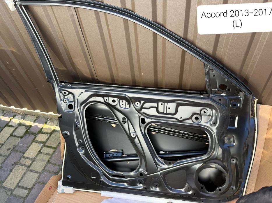 Крышка багажника двери Honda Accord CR-V Civic Kia Rio Hyundai Accent