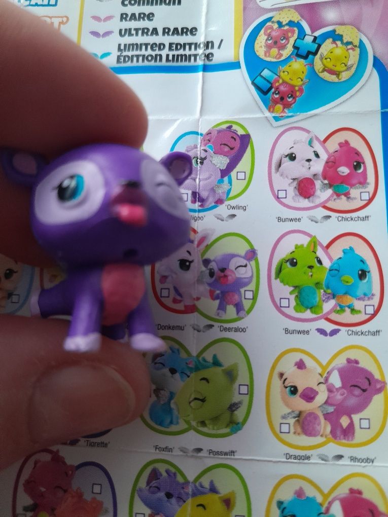 Zestaw 8 figurek hatchimals collEGGtibles seria 3.