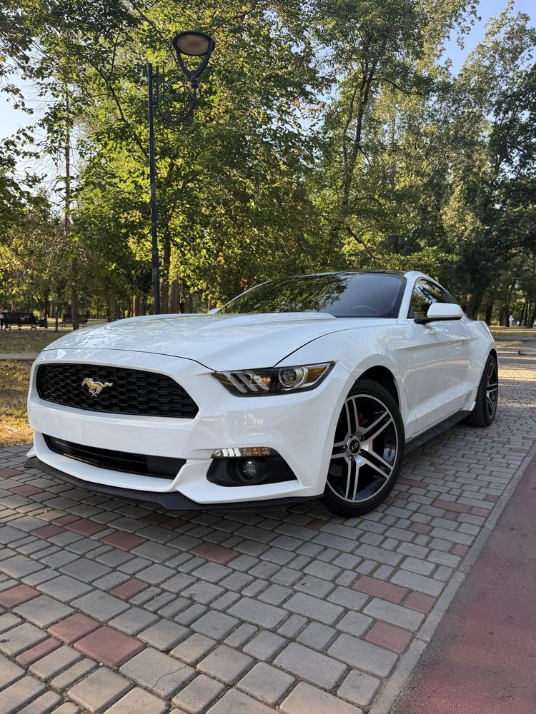 Продам Ford Mustang 2016