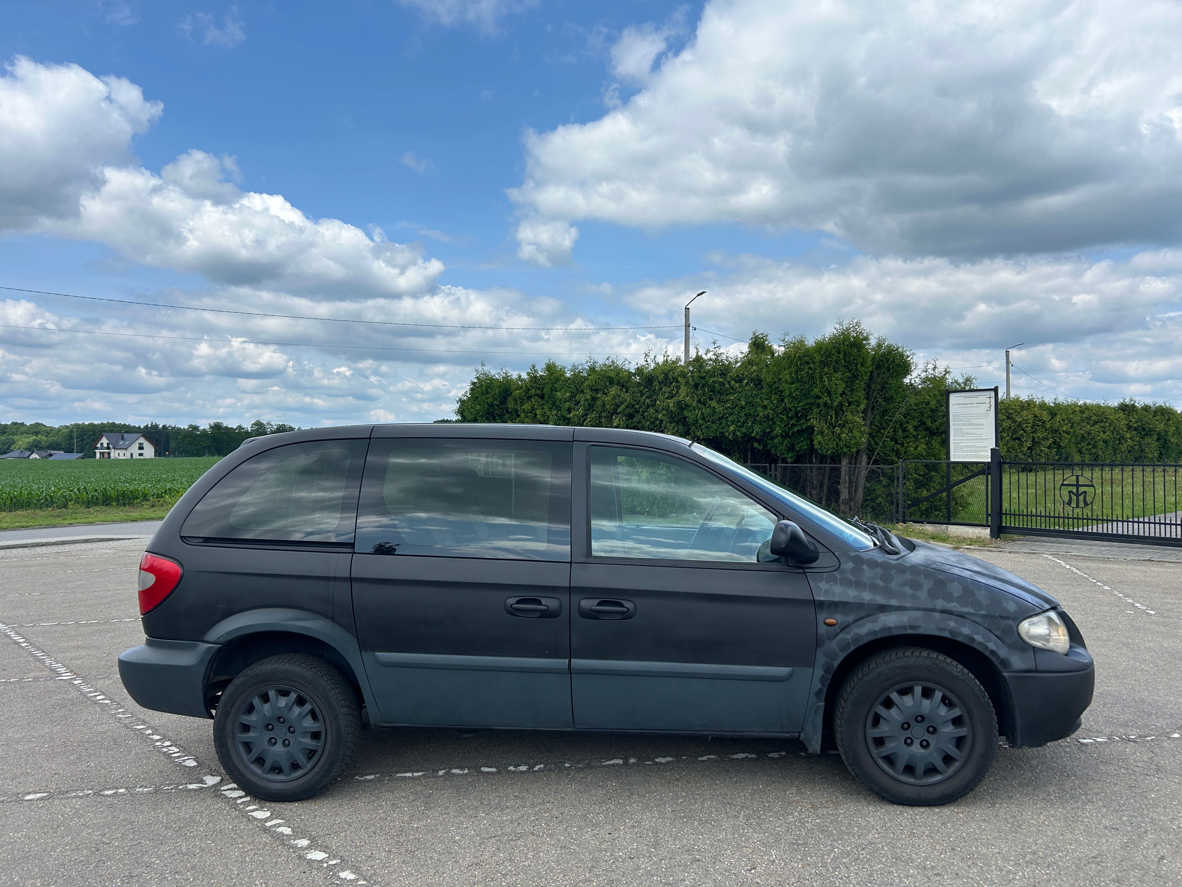 CHRYSLER VOYAGER III 2.4 + LPG 2006r. 7osób.