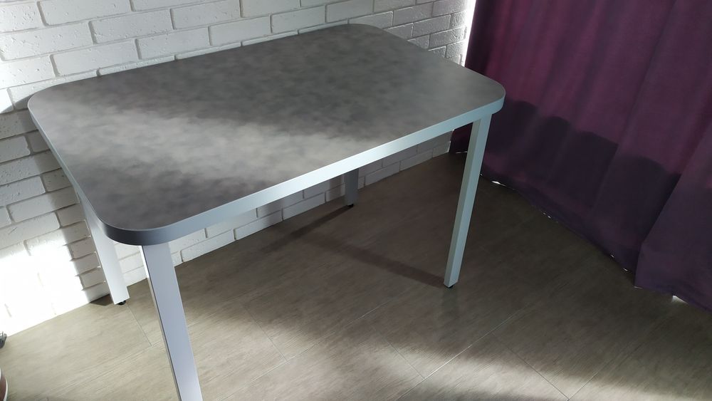 Стол кухонный 110/70