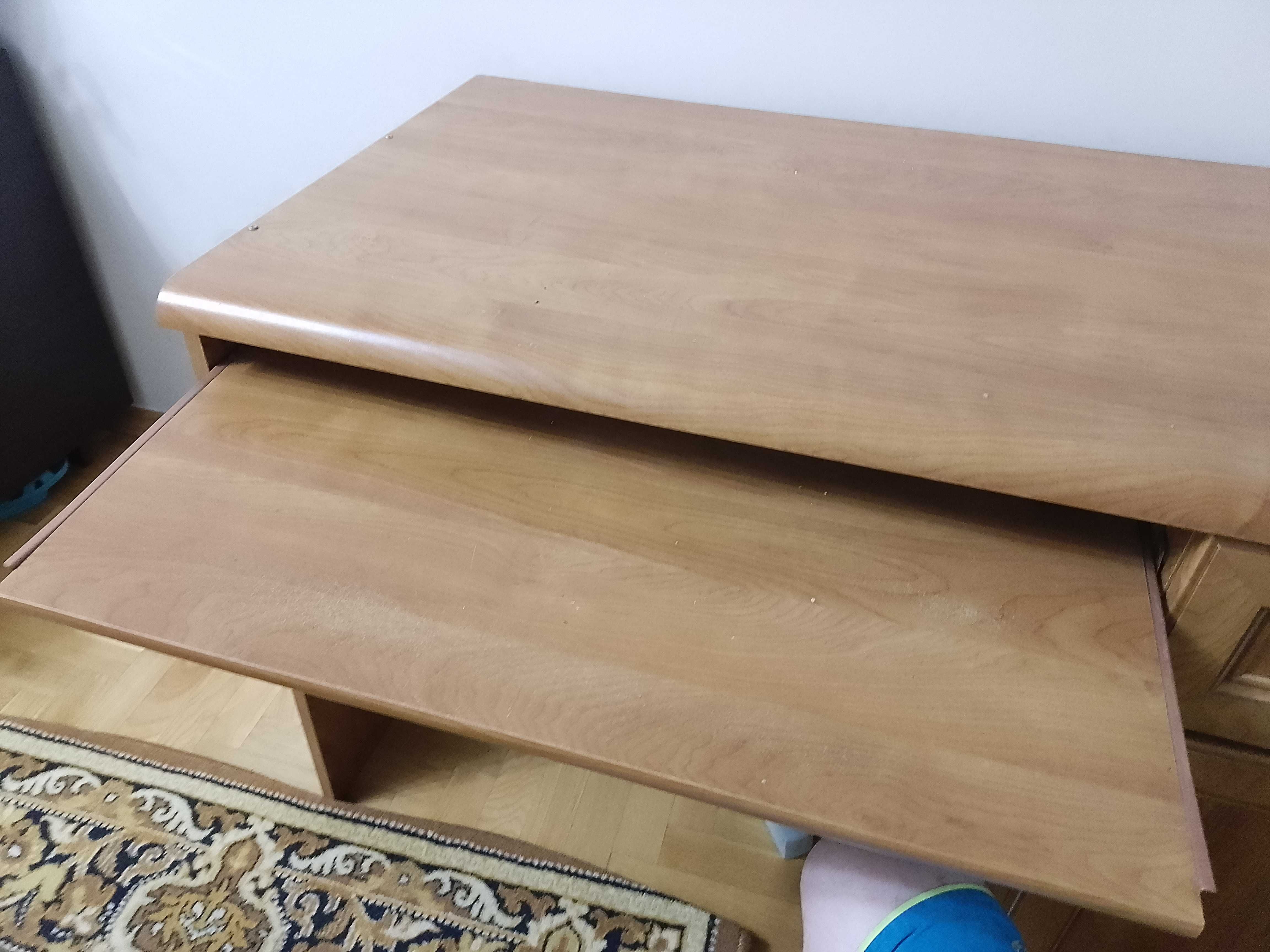 Продам компютерний стіл