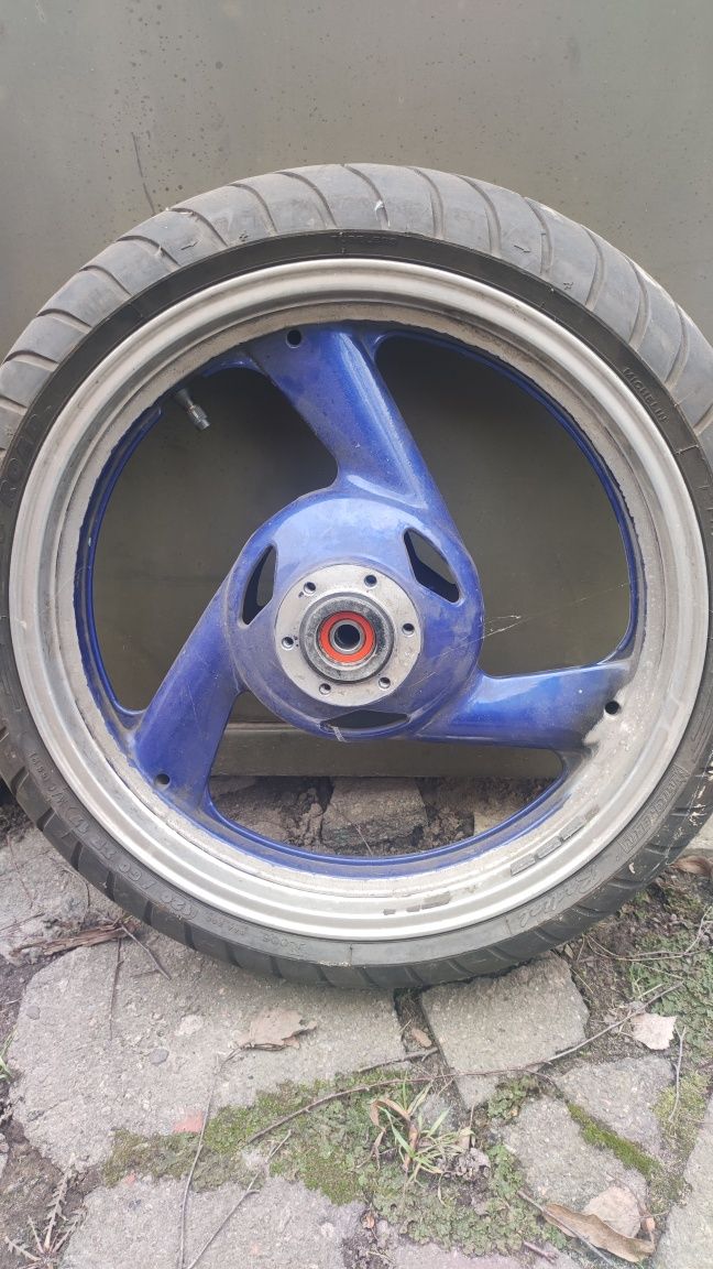 Диск Yamaha с резиной 120х60 R17