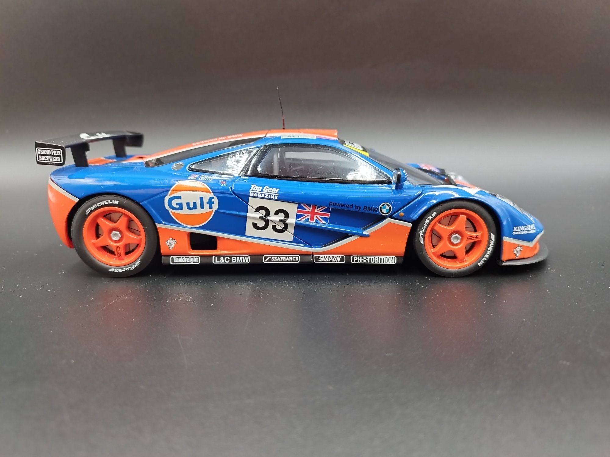 UT Models 1:18 - McLaren F1 GTR Gulf #33 model