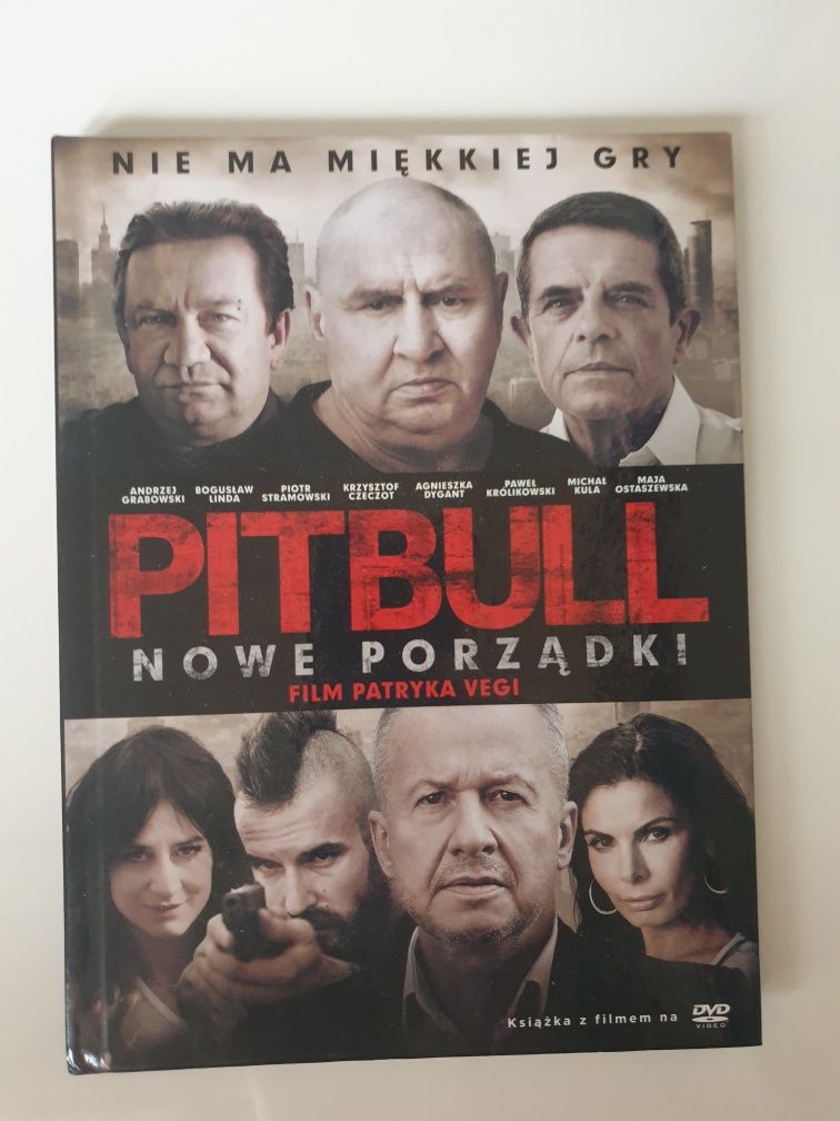 Pitbull Nowe porządki płyta DVD + książka - reżyseria Patryk Vega