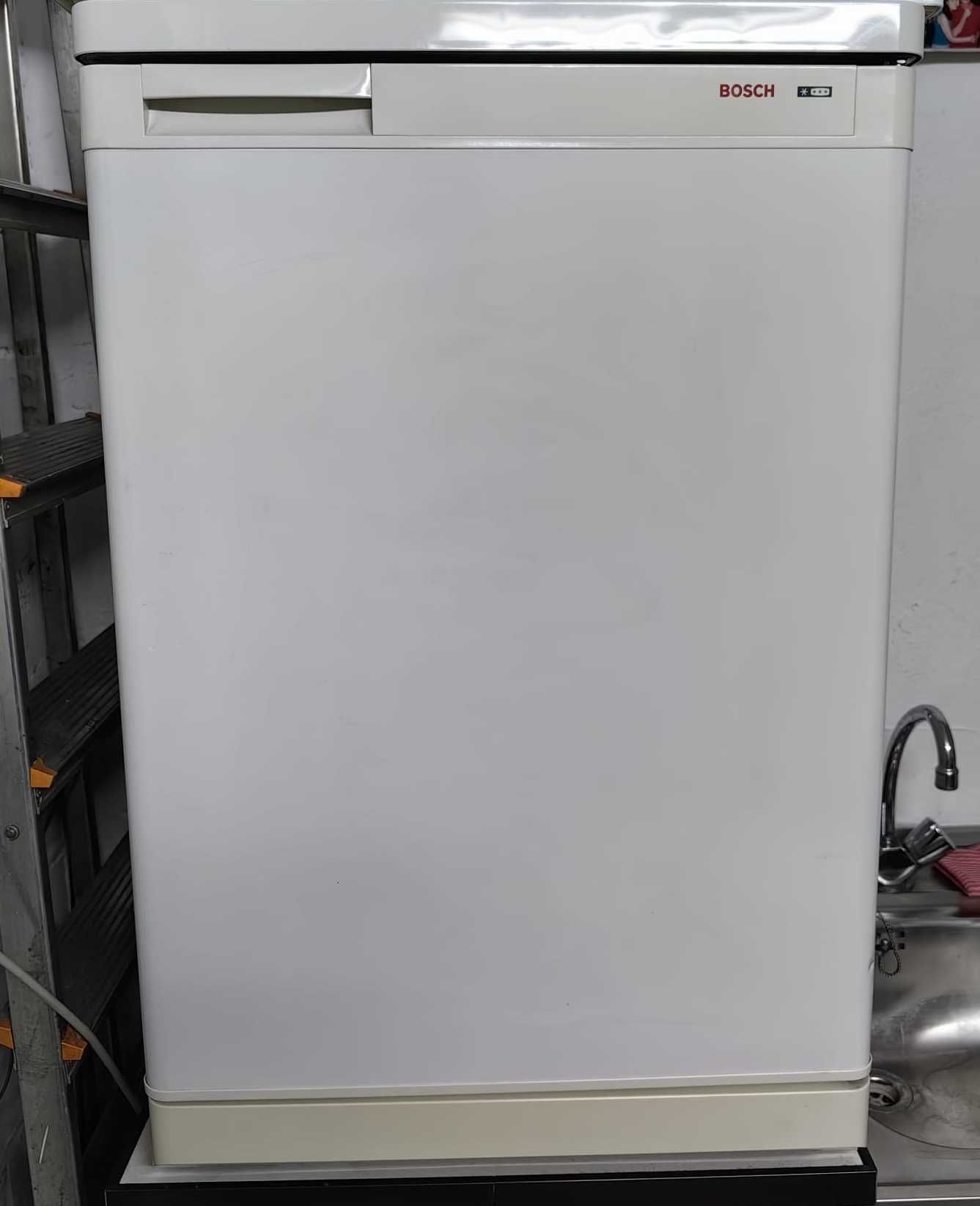 Zamrażarka szufladowa Bosch MAŁA 85cm 110 litrów podblatowa jak nowa