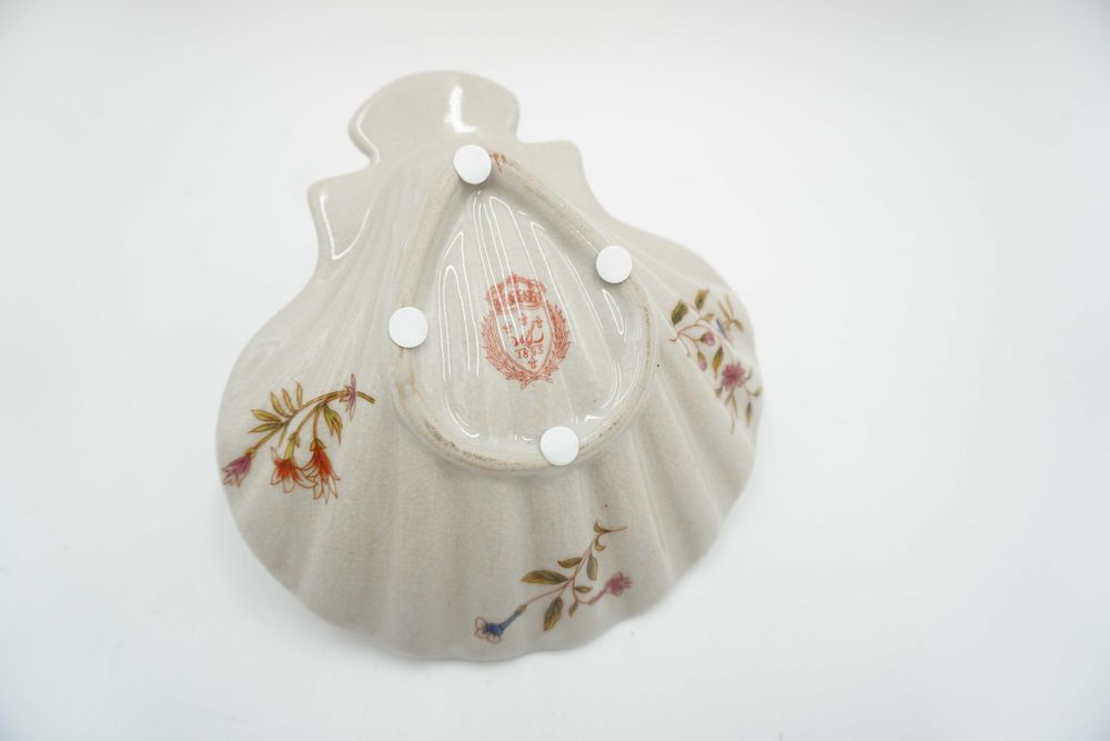 PIĘKNA mydelniczka -porcelana z brązem