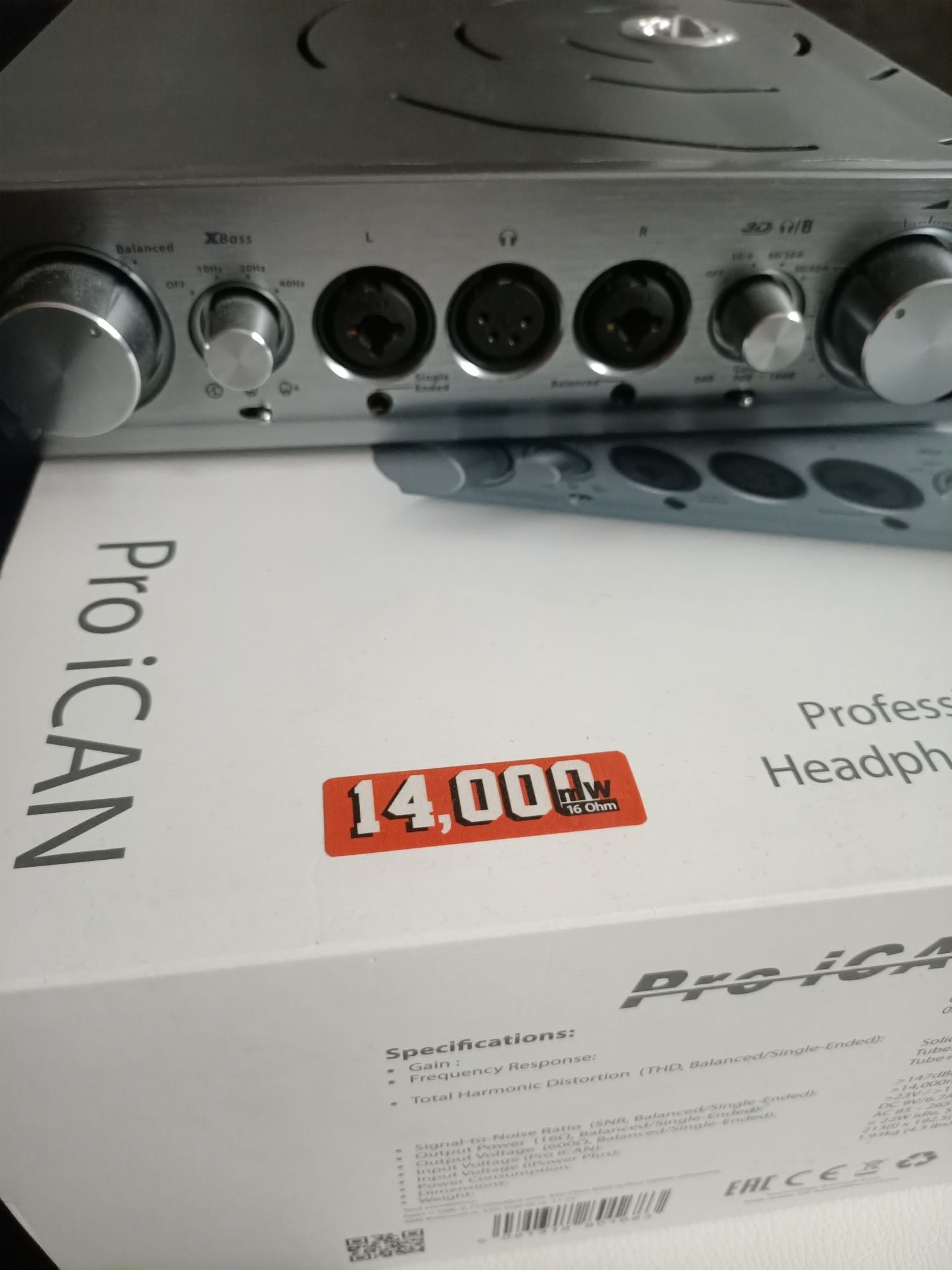 ifi iCAN pro headamp