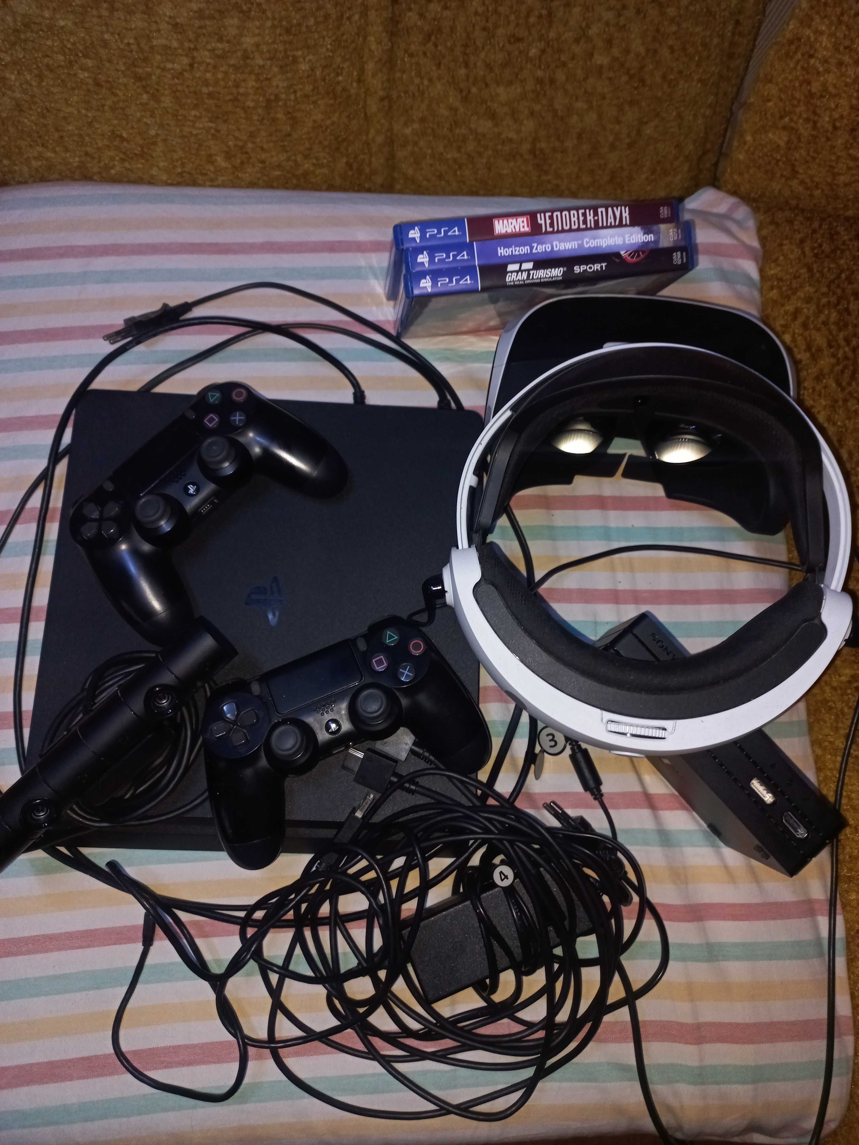 Ps4slsm 1tb +PS VR rev2