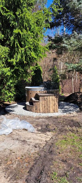 Balia ogrodowa z hydromasażem JACUZZI RUSKA BANIA