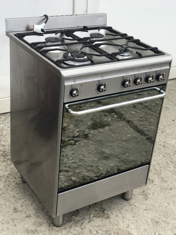 Газова плита Smeg 60см нержавійка з електро духовкою