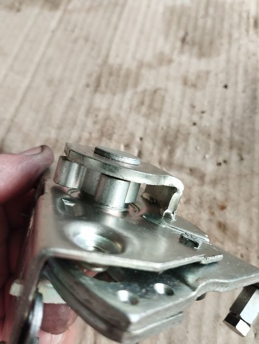 Дверной замок ваз классика(2101-2107)