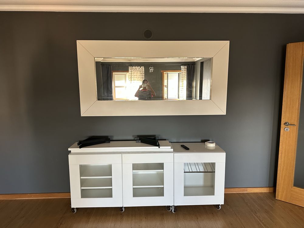 Movel Besta IKEA (oferta do espelho)