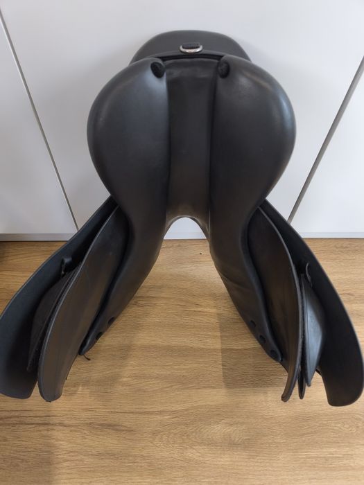 15/16 cali skokowe Pfiff Dunja siodło łęk 28 narrow Id.521