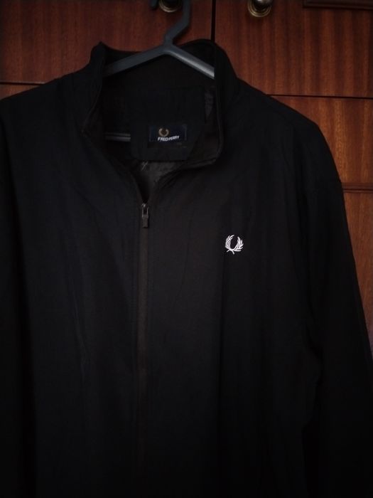Blusão /casaco Fred Perry tam XXL preto