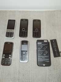 Zestaw 5 szt. starych telefonów Nokia z minionej epoki.