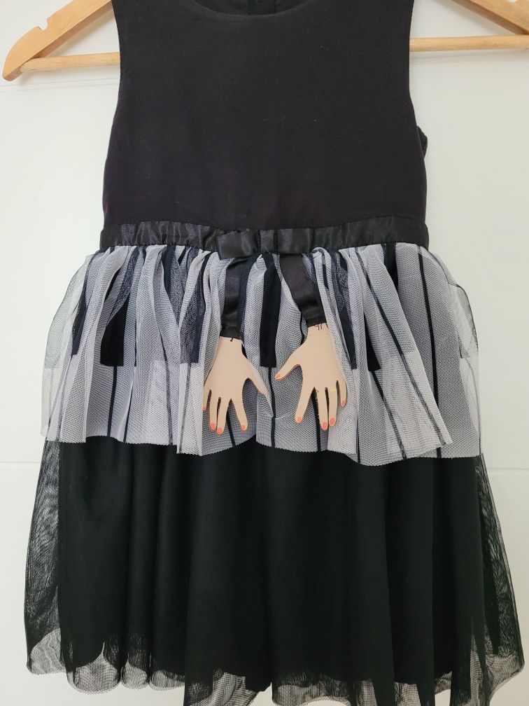 Sukienka 116 cm H&M z motywem fortepianu