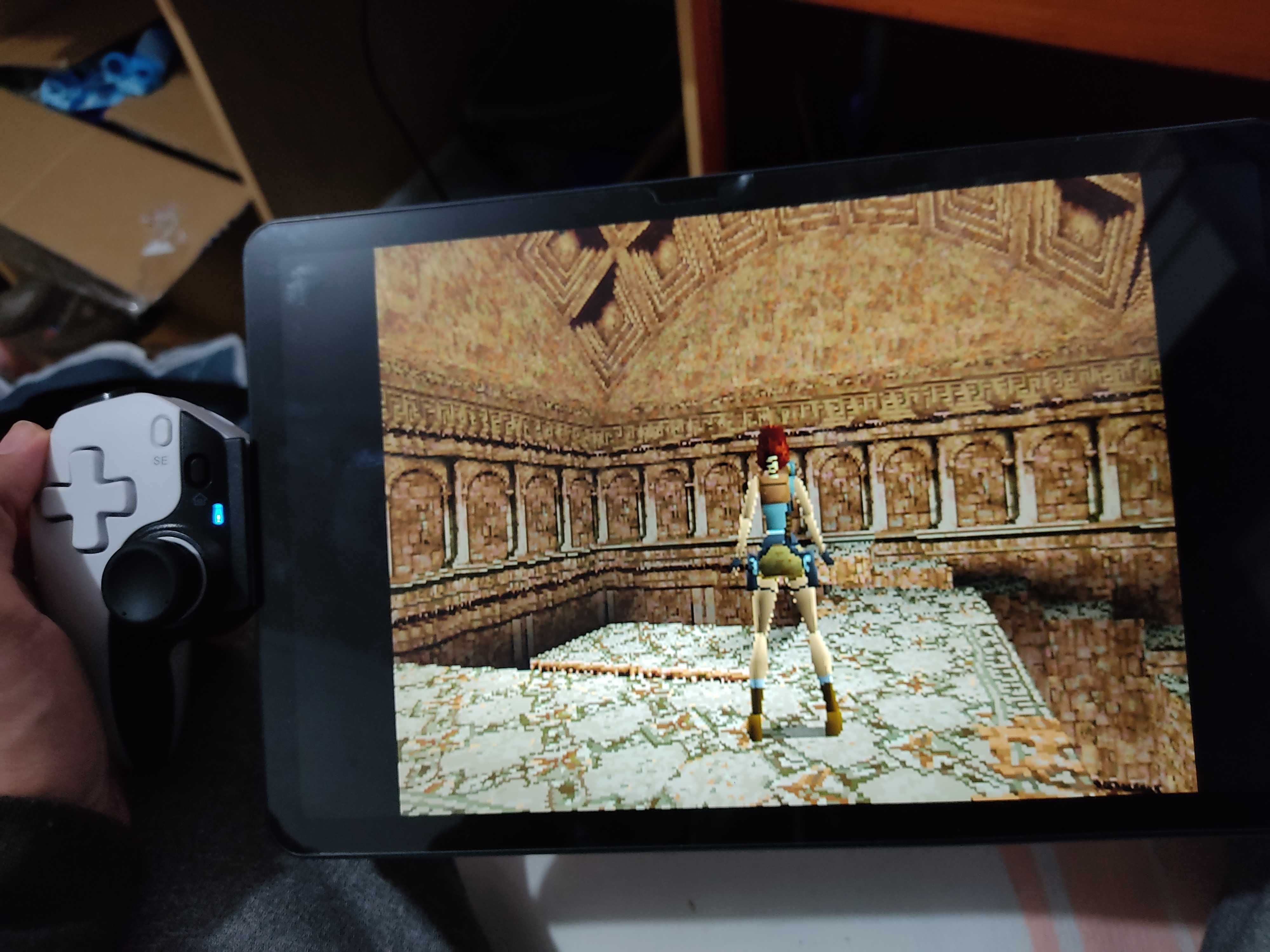 Gamepad bluetooth telemóvel ou Tablet mesmo grande de 11" Aceito Troca