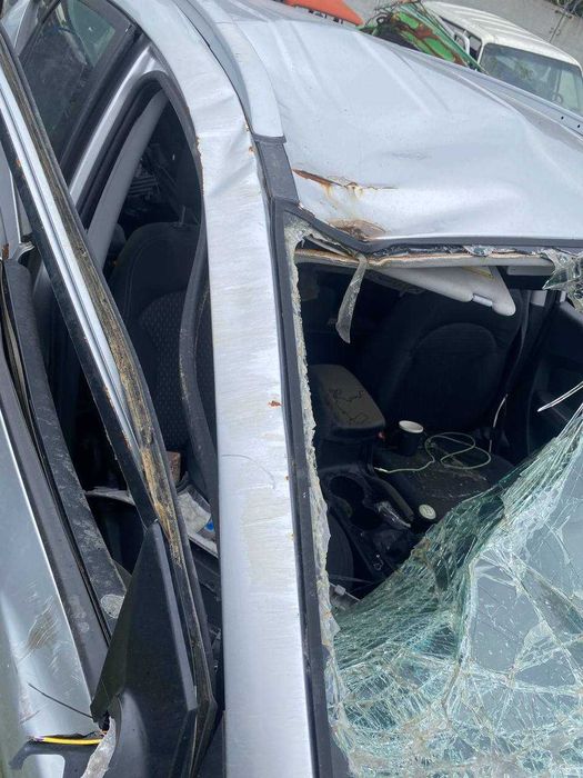 Продам Hundai ix35 2.0 бензин механіка, після дтп, не на ходу.