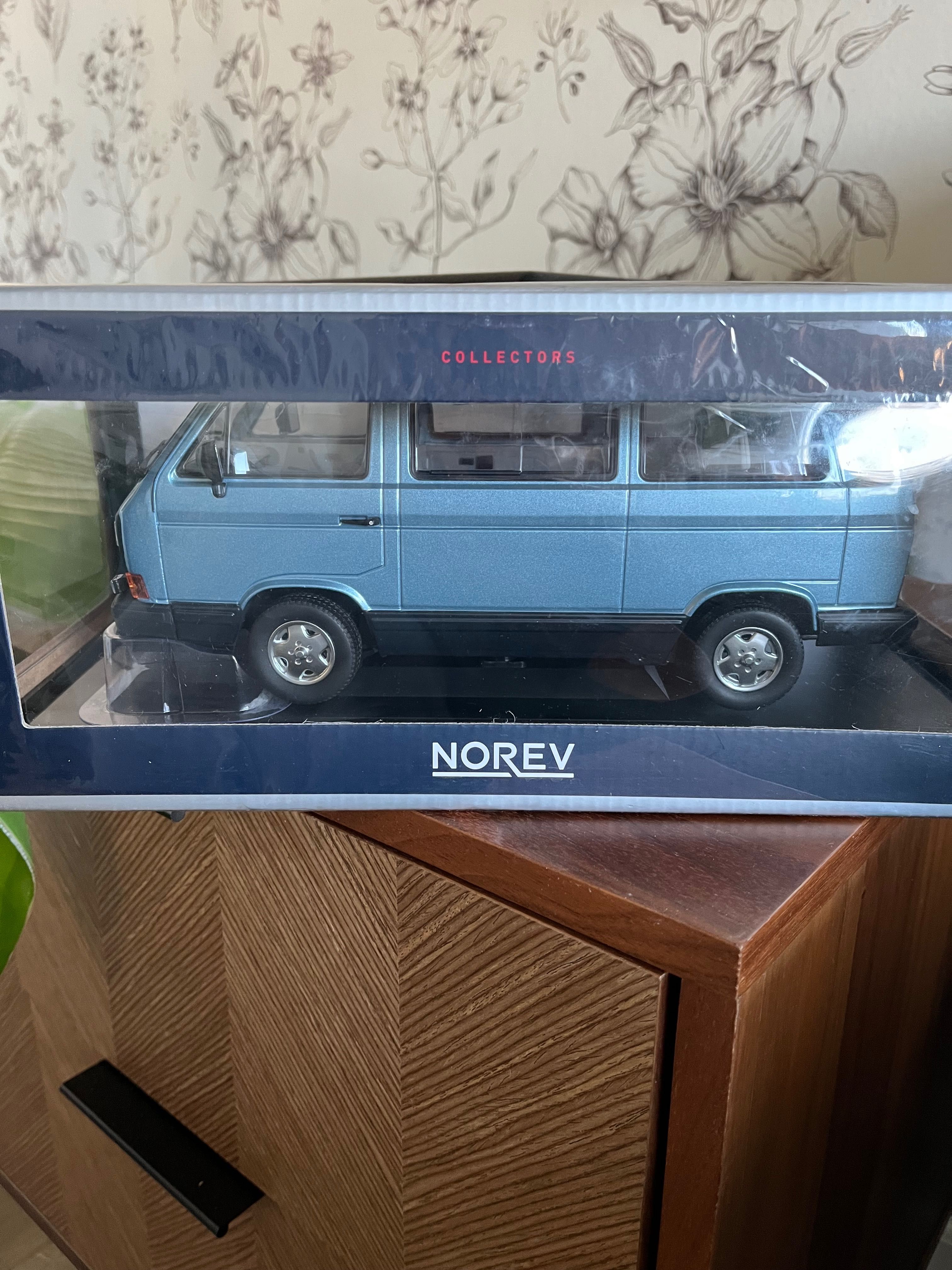 Model 1:18 VW Multivan