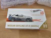 Hot wheels id nissan gt-r