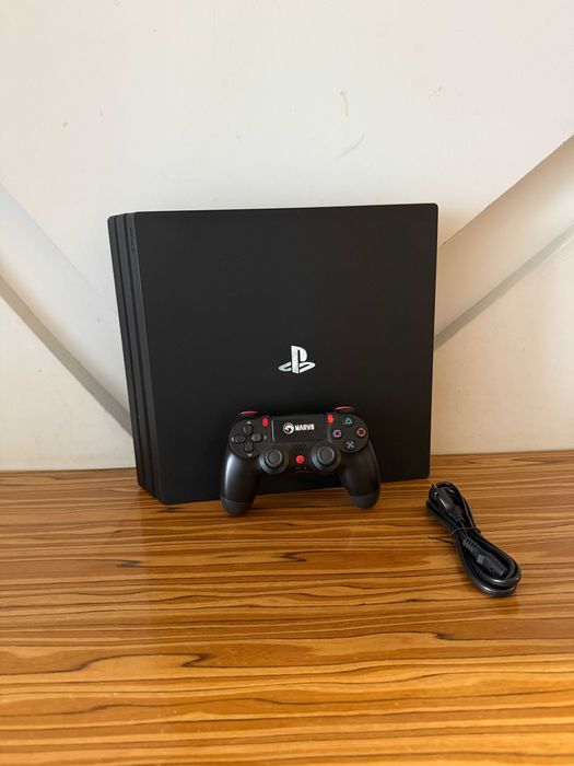 [PS4] Konsola SONY PlayStation 4 Pro 1TB (CUH-7216B) + Pad