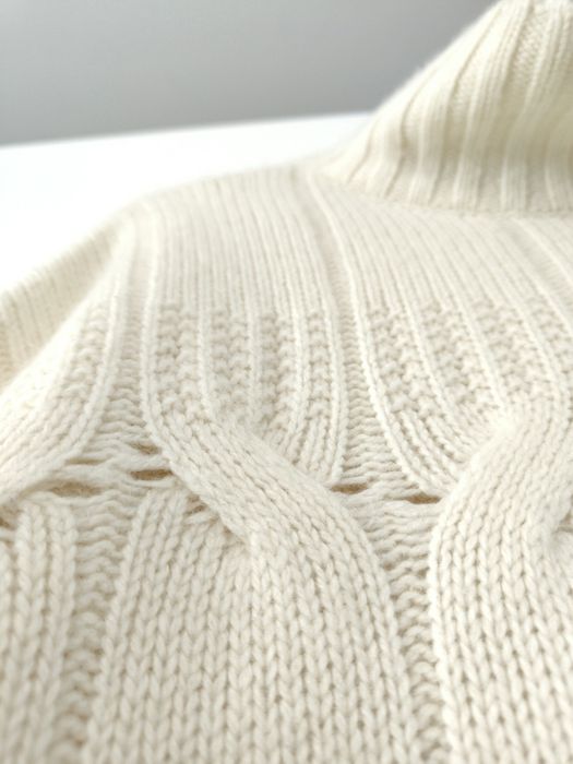 Sweter Massimo dutti 38 M kremowy ecru wełniany półgolf pleciony