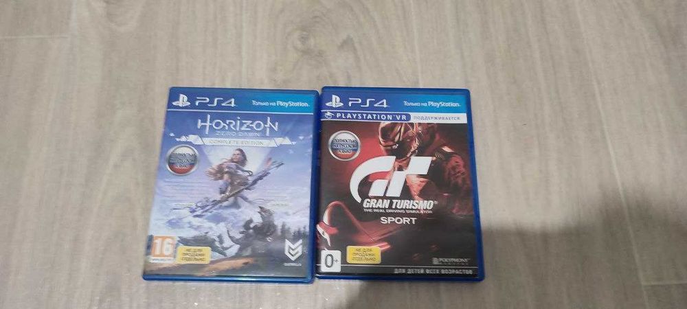 Продам пс4 слім на 1Тб та два диски