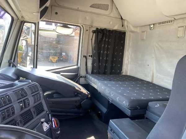 Iveco Stralis 2007 Сідловий тягач