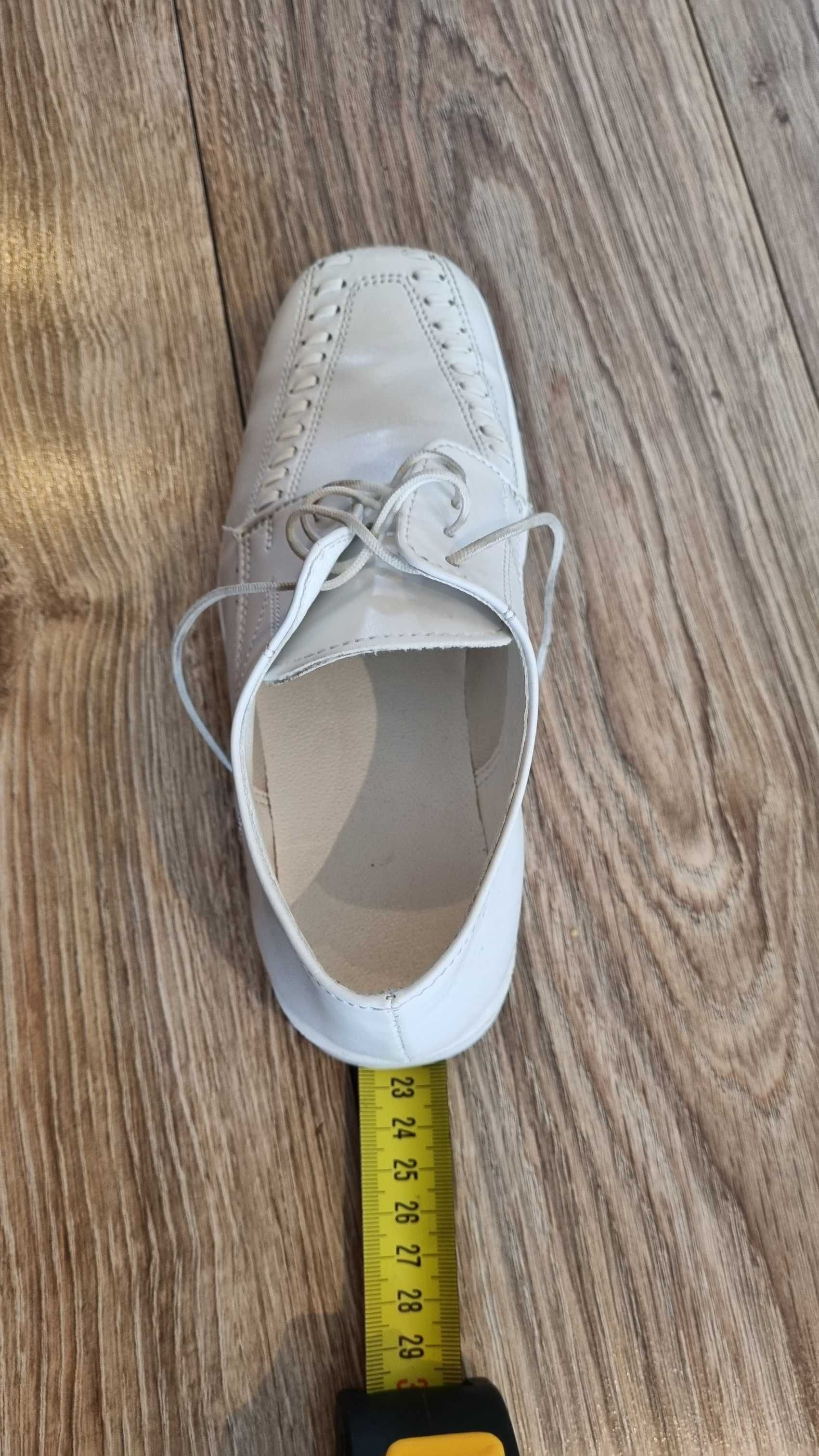 buty obuwie komunijne białe chłopięce rozmiar 32