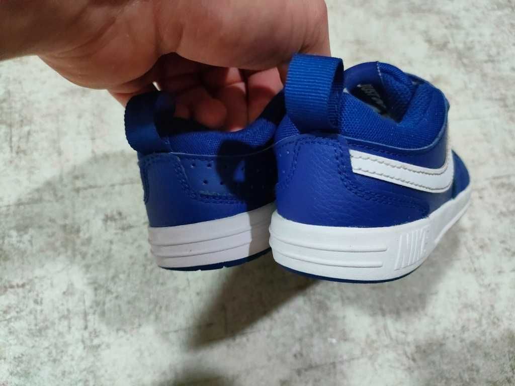 Кросівки Nike Pico 5 р-28.5 оригінал кроссовки найк на липучках кожаны