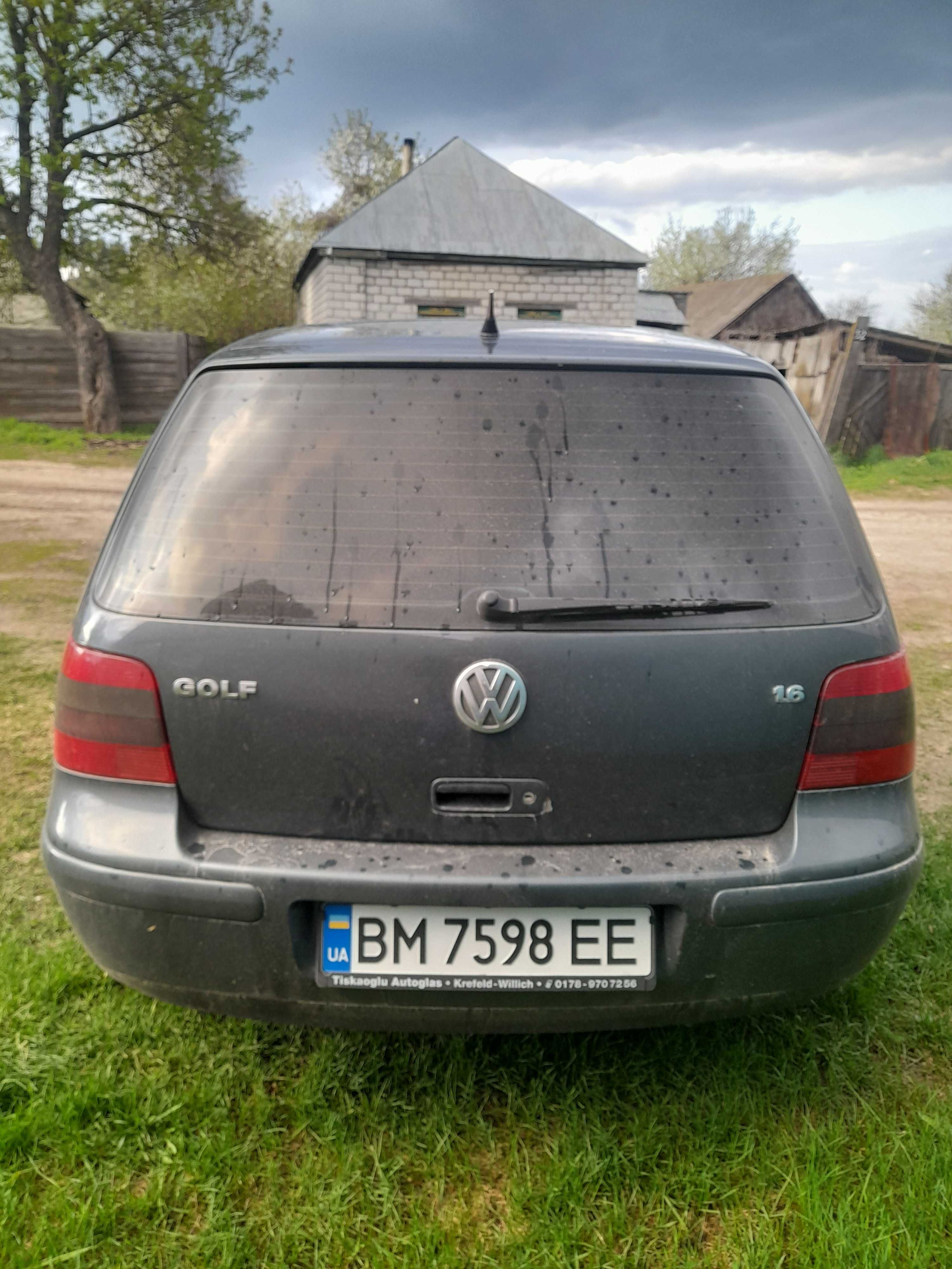 Продам Volkswage Golf 4, двигун 1.6, рік випуску 2002, газ 4 покоління