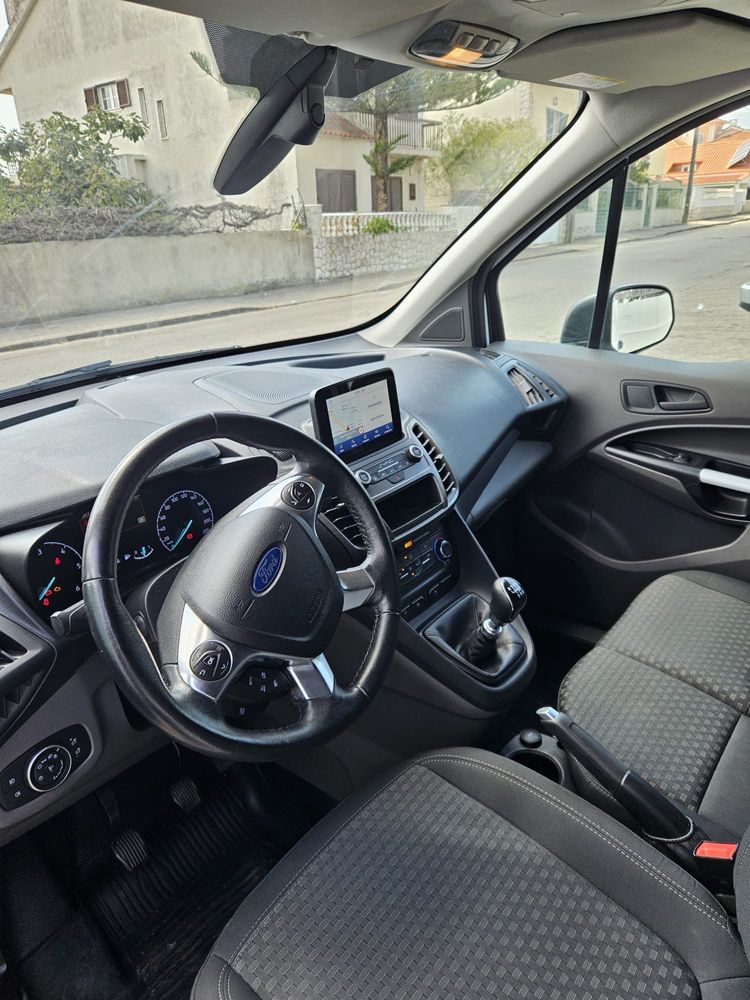 Ford Transit Connect 1.5 à venda!