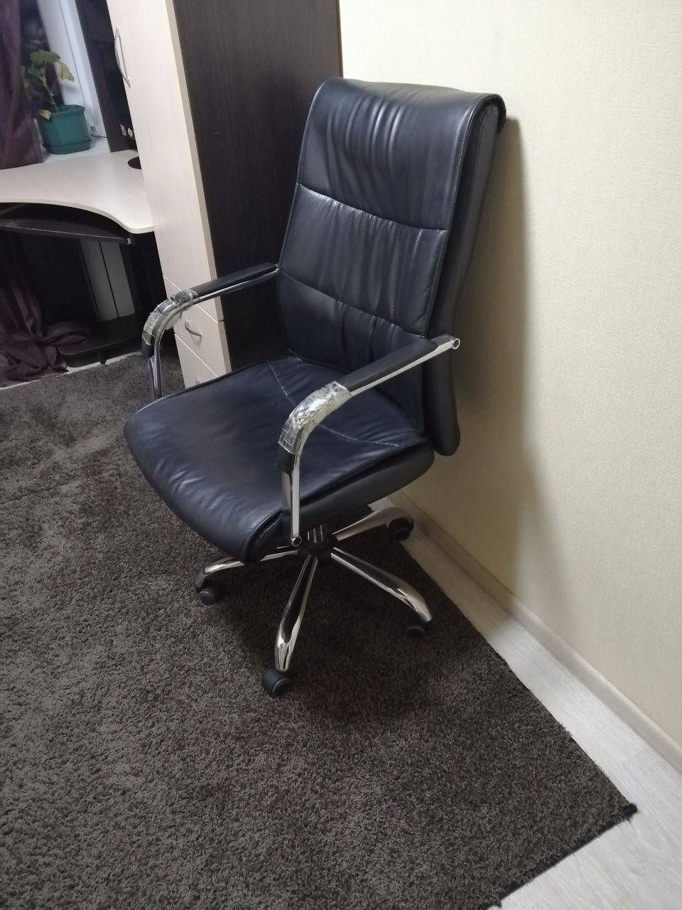 Кресло офисное, для компьютера