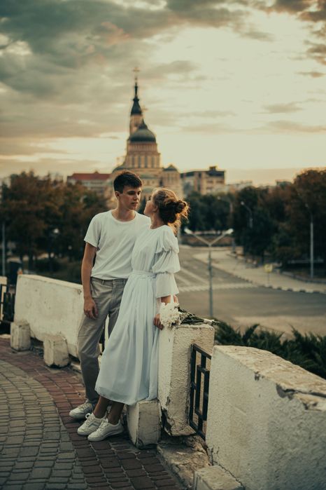 Весільна сукня, сукня на розпис, сукня на випускний