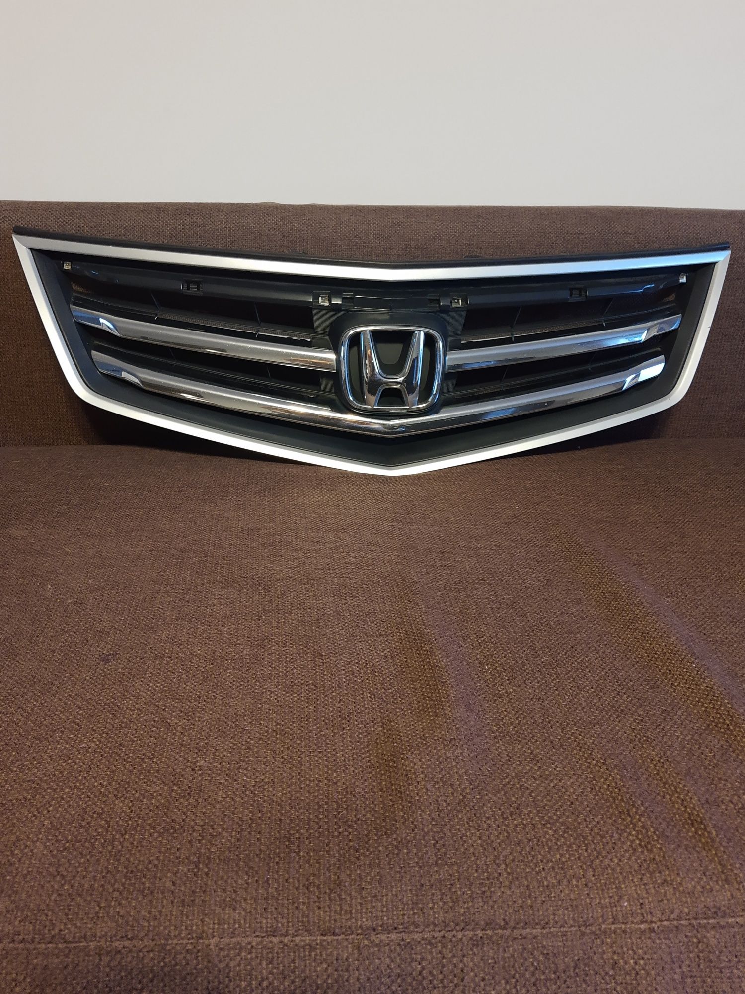 Honda Accord VIII grill (atrapa chłodnicy)