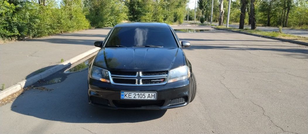 Продам Dodge Avenger