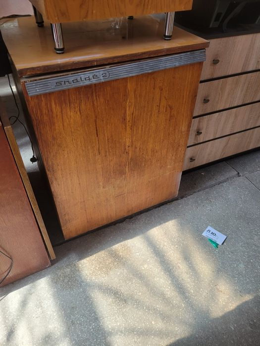 Холодильник дешево , є різні