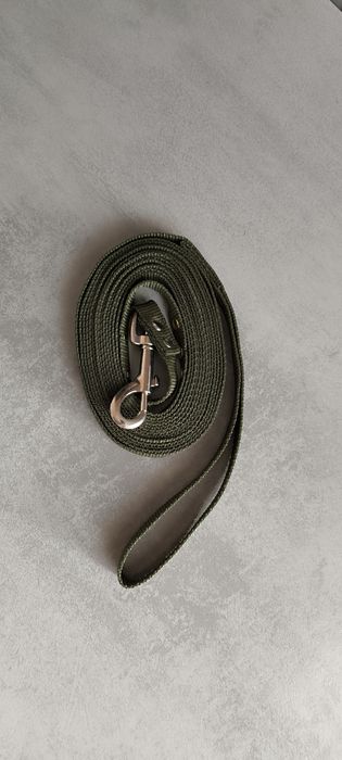 Продам поводки для собак