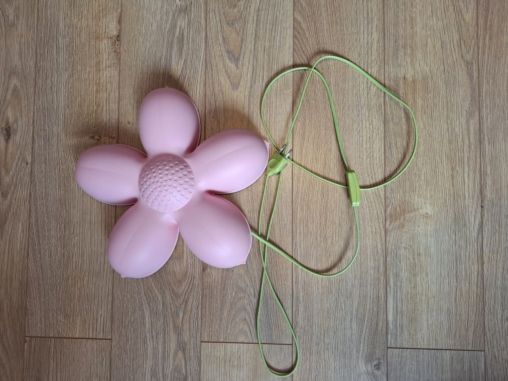 Lampka nocna kwiatek IKEA