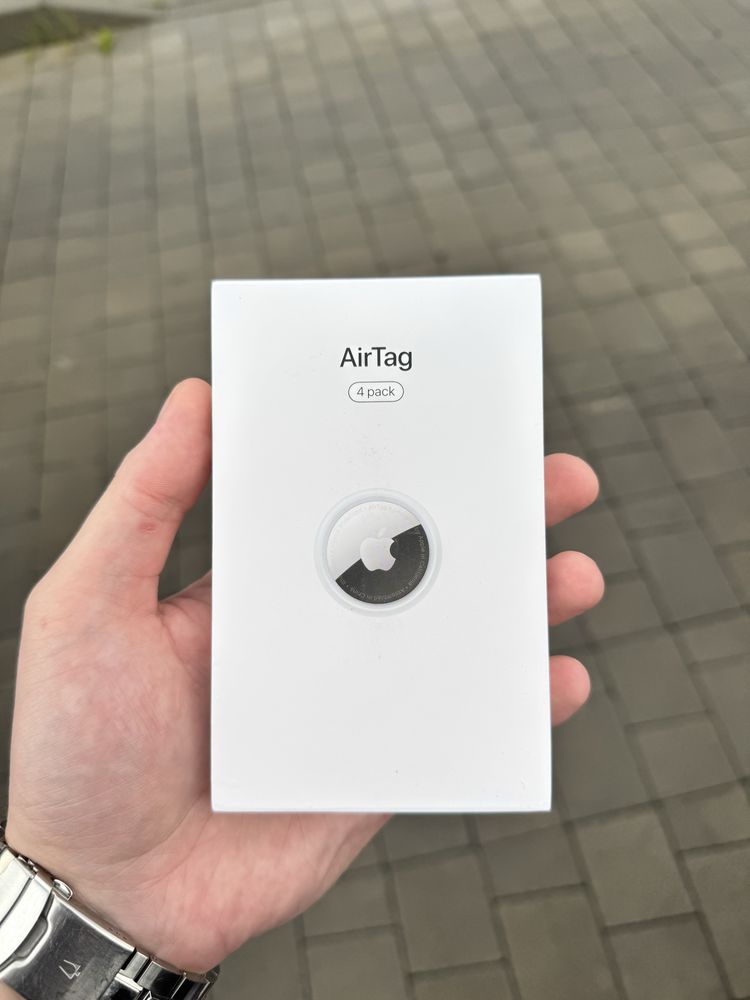 Продам airtag 4 шт