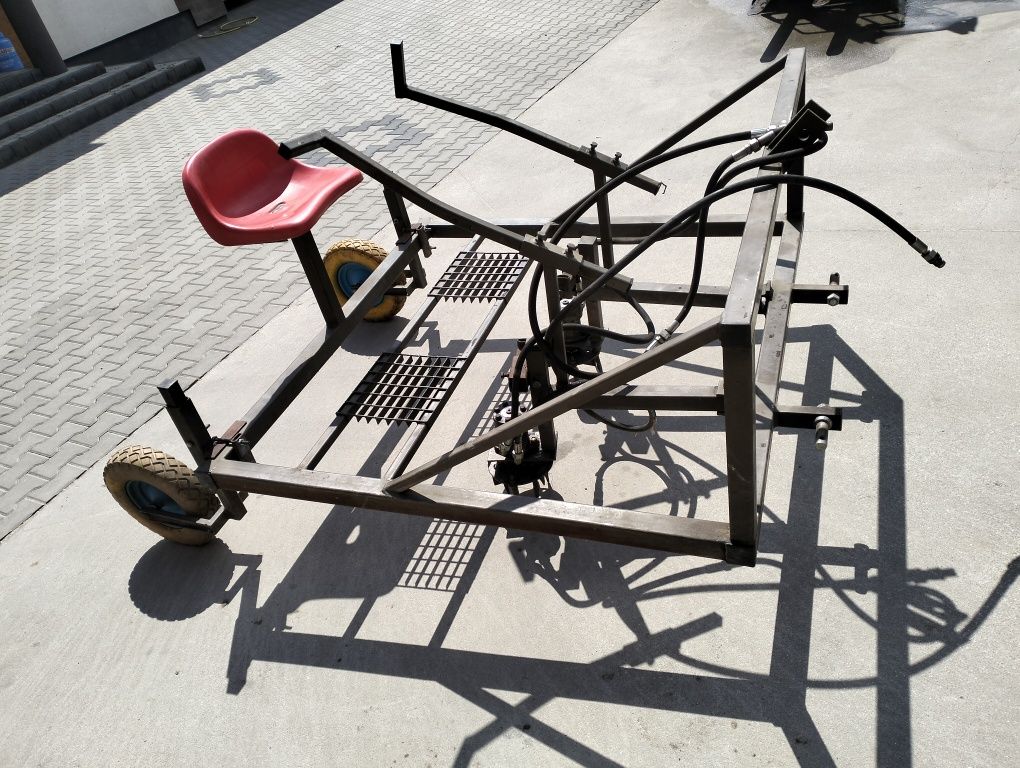 Pielnik hydrauliczny do truskawek, malin warzyw