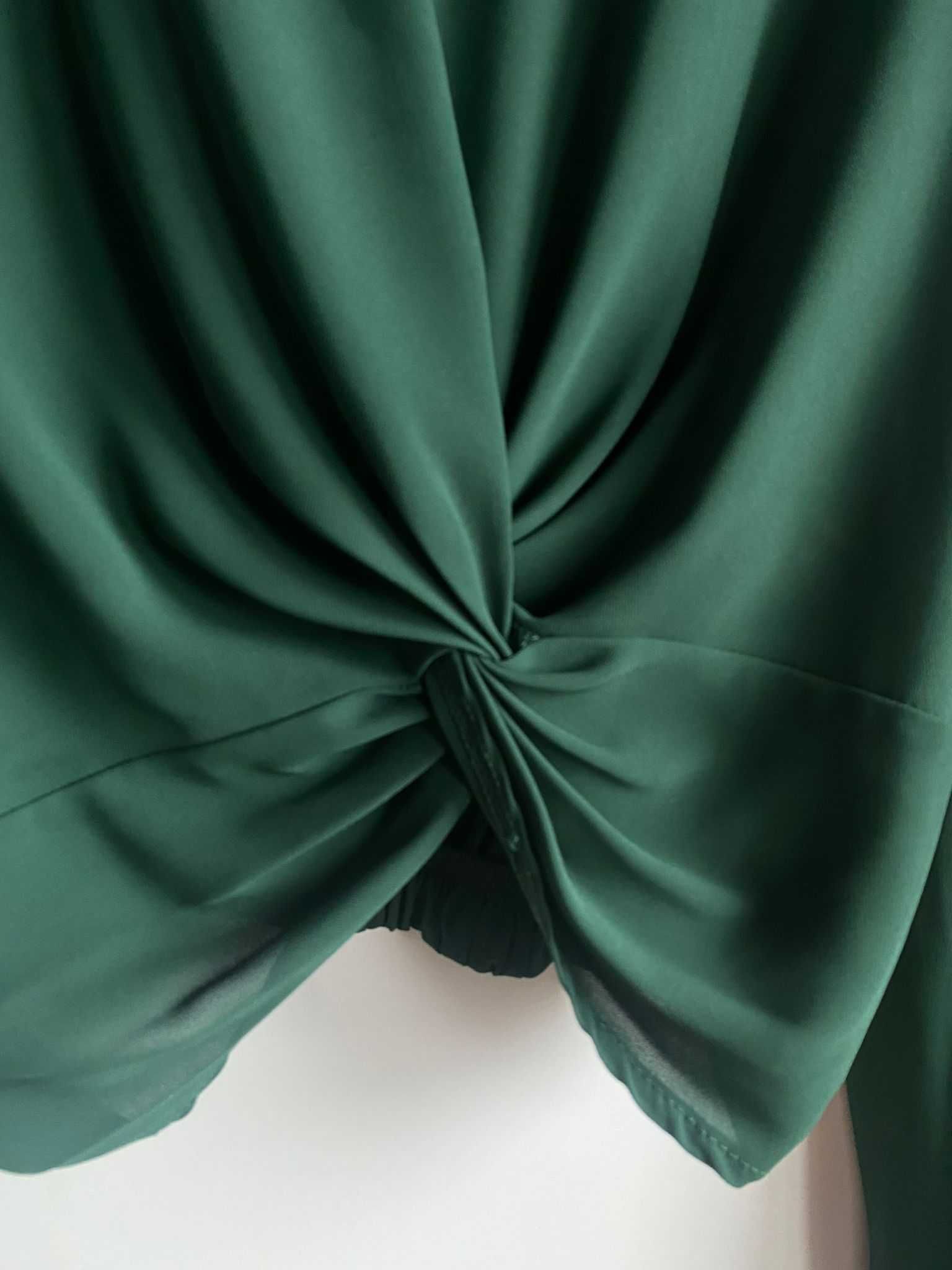 Blusa verde curta