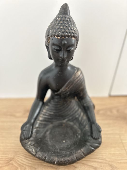 Buda em ceramica
