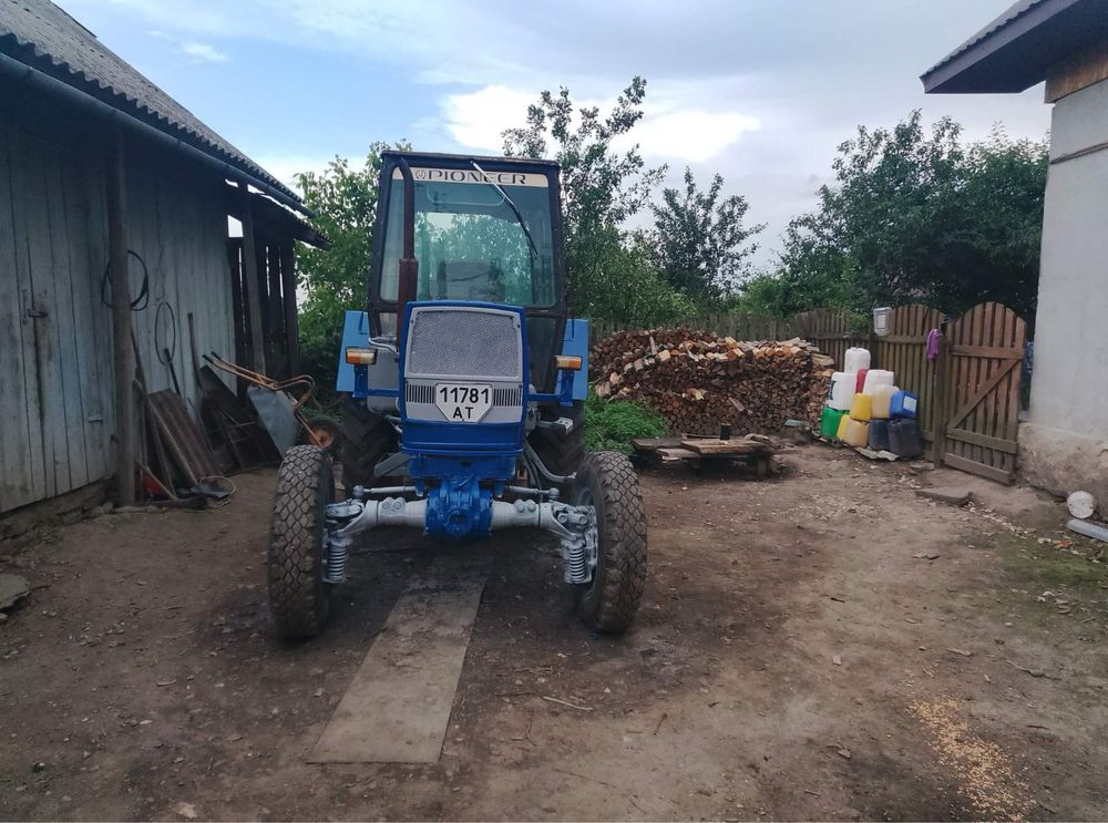 Т-40 з двигуном МТЗ-50 і плугом (можливий обмін)
