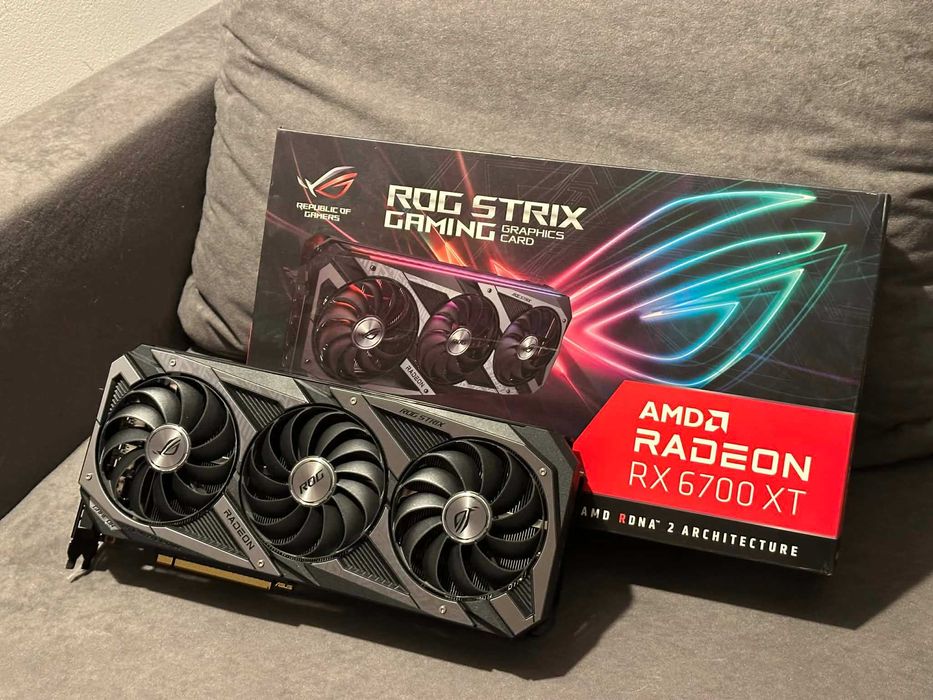Karta graficzna Asus AMD Radeon RX 6700 XT ROG Strix Gaming OC 12GB
