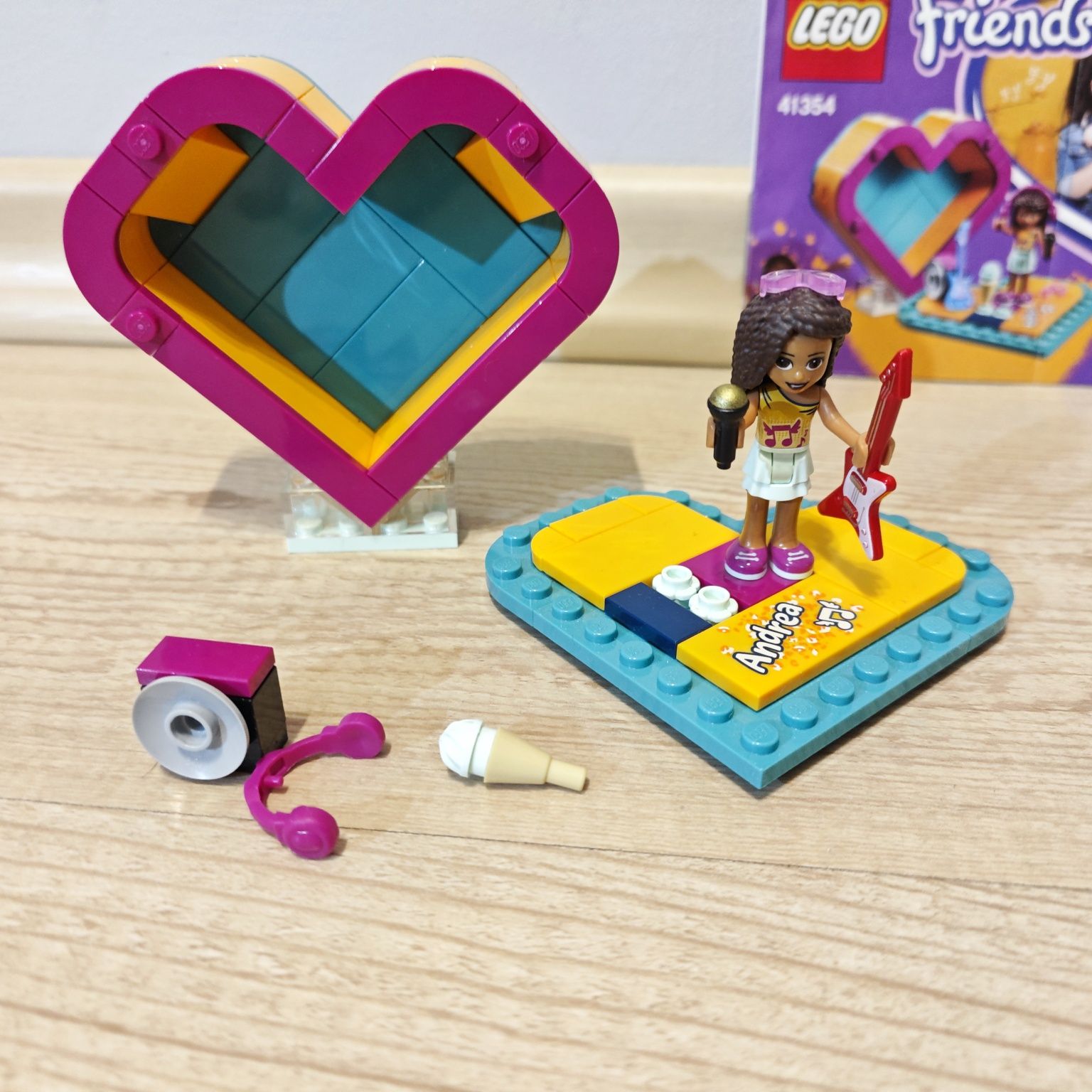 LEGO Friends 41354 Pudełko W Kształcie Serca Andrei