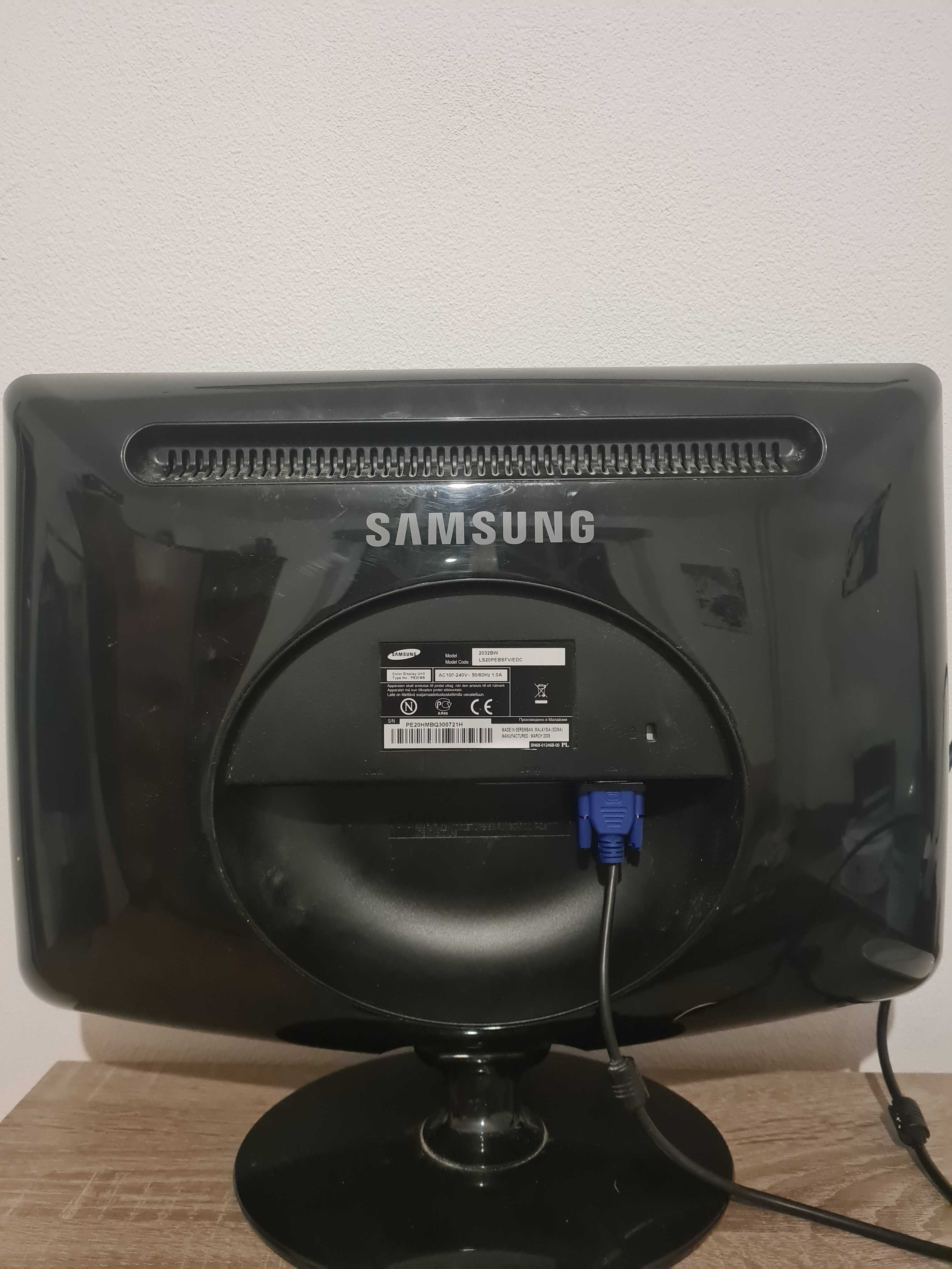Монитор 20" продам