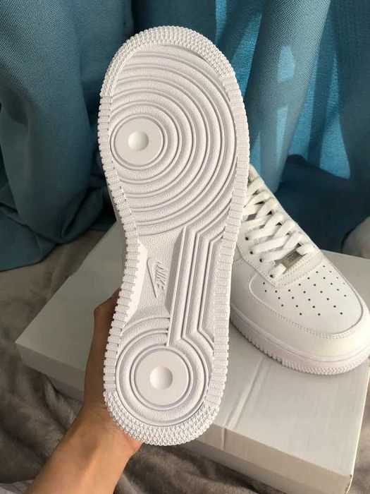 Buty meskie Nike Air Force 1 Low White R.38