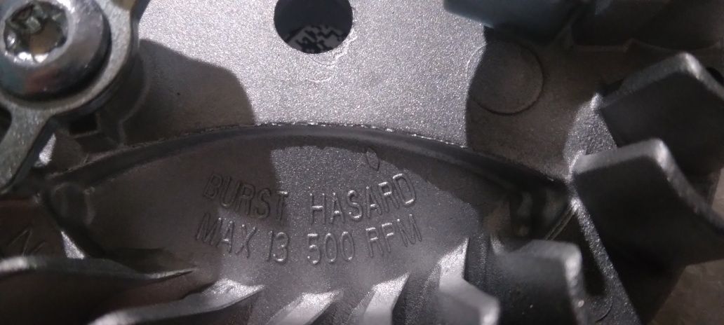 Koło magnesowe makita EA3200